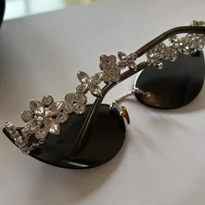 Louis Vuitton | Accessories | Louis Vuitton Swarovski Cateye  display picture 2